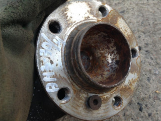 ступица передняя правая BMW 2012, 3.0 л., N55 B30 A, бензин, АКПП, хетчбэк 5 дв.