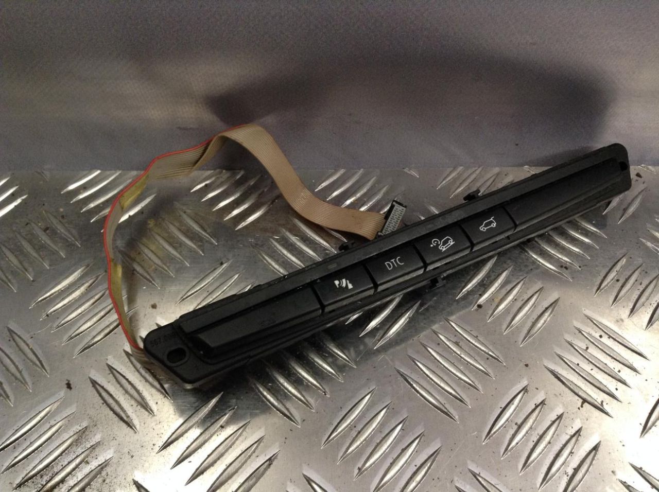 кнопка (выключатель) BMW X5 E70 2008, 3.0 л., N52 B30 AF, бензин, АКПП, внедорожник 5 дв., 9180946 - фото №1