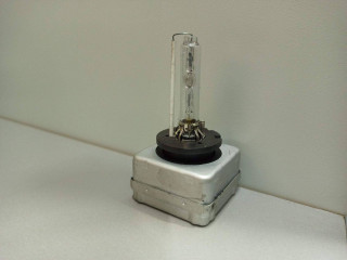 лампочка ксенон BMW X5 E70 2008