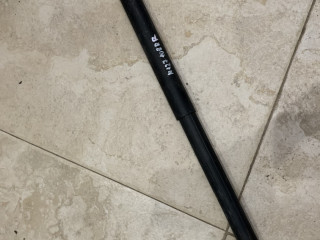 амортизатор крышки багажника (3-5 двери) BMW X5 E70 2007, 4.8 л., N62 B48 B, бензин, АКПП, черный, внедорожник 5 дв.