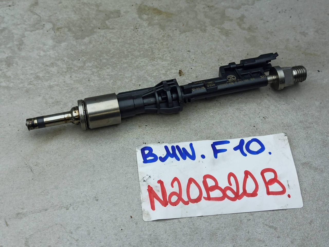 форсунка BMW 2014, 2.0 л., N20 B20 B, бензин, 7597870 - фото №1