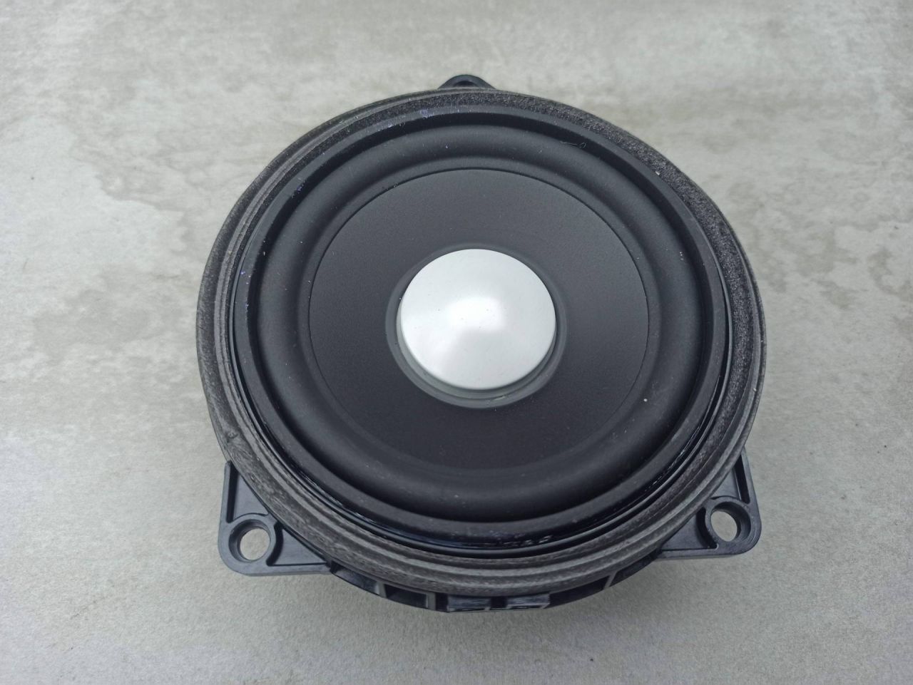 динамик двери BMW 7 серия G11/G12 2017, 3.0 л., дизель, 9364956 - фото №1