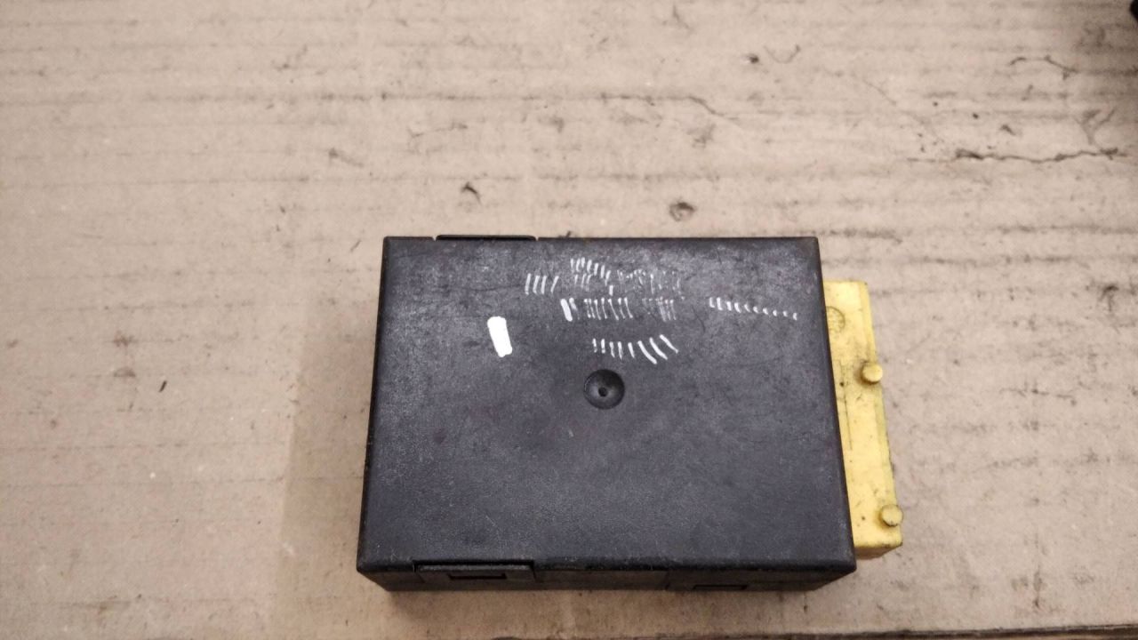 Иммобилайзер BMW 3 серия E36 1996, 1.8 л., бензин, 8362277, 8363830 - фото №1