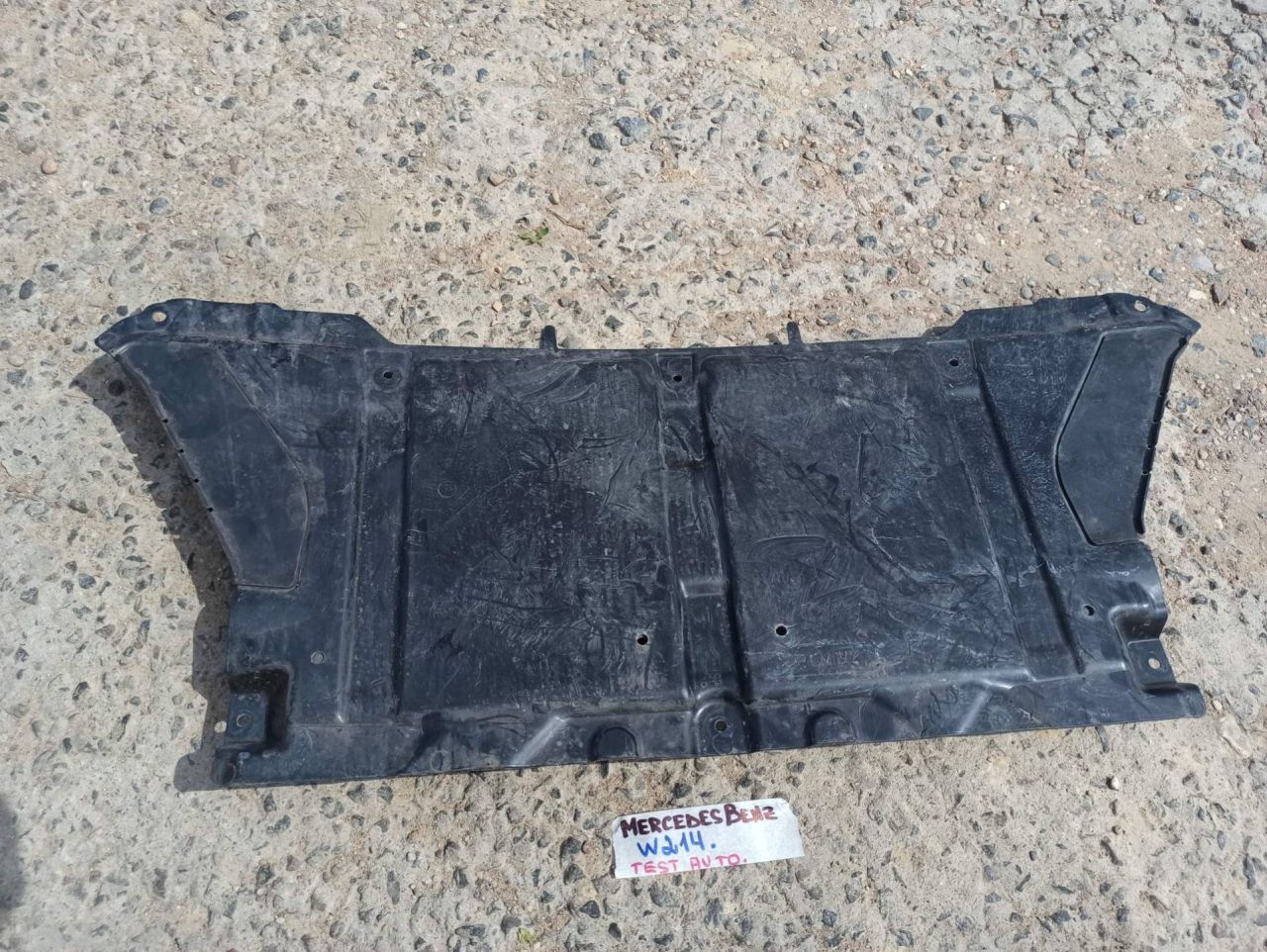 защита днища Mercedes-Benz E-Класс W214 2025, 2.0 л., дизель, A2065206400 - фото №1