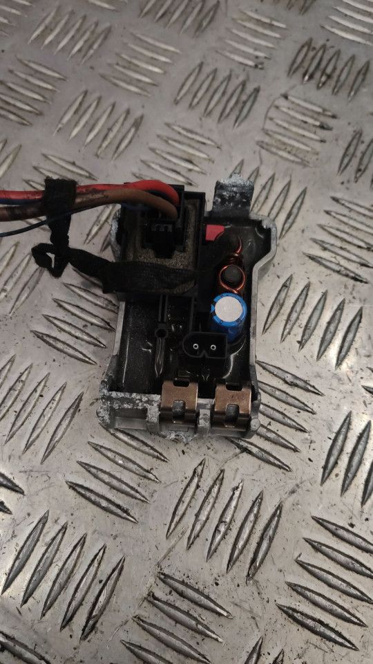 сопротивление печки Mercedes-Benz SLK-Класс R171 2006, 3.5 л., M 272.963, бензин, АКПП, серебристый, кабриолет, 2308210251 - фото №1