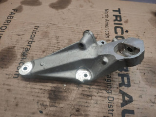 кронштейн двигателя Mercedes-Benz S-Класс W222/C217/A217 [рестайлинг] 2017, 4.0 л., M 177.980, бензин, A1762230100