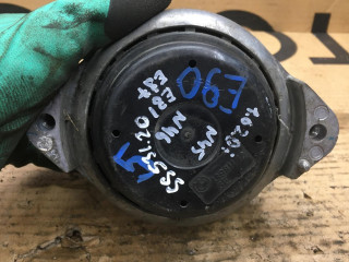 подушка крепления двигателя BMW 3 серия E90/E91 [рестайлинг] 2010