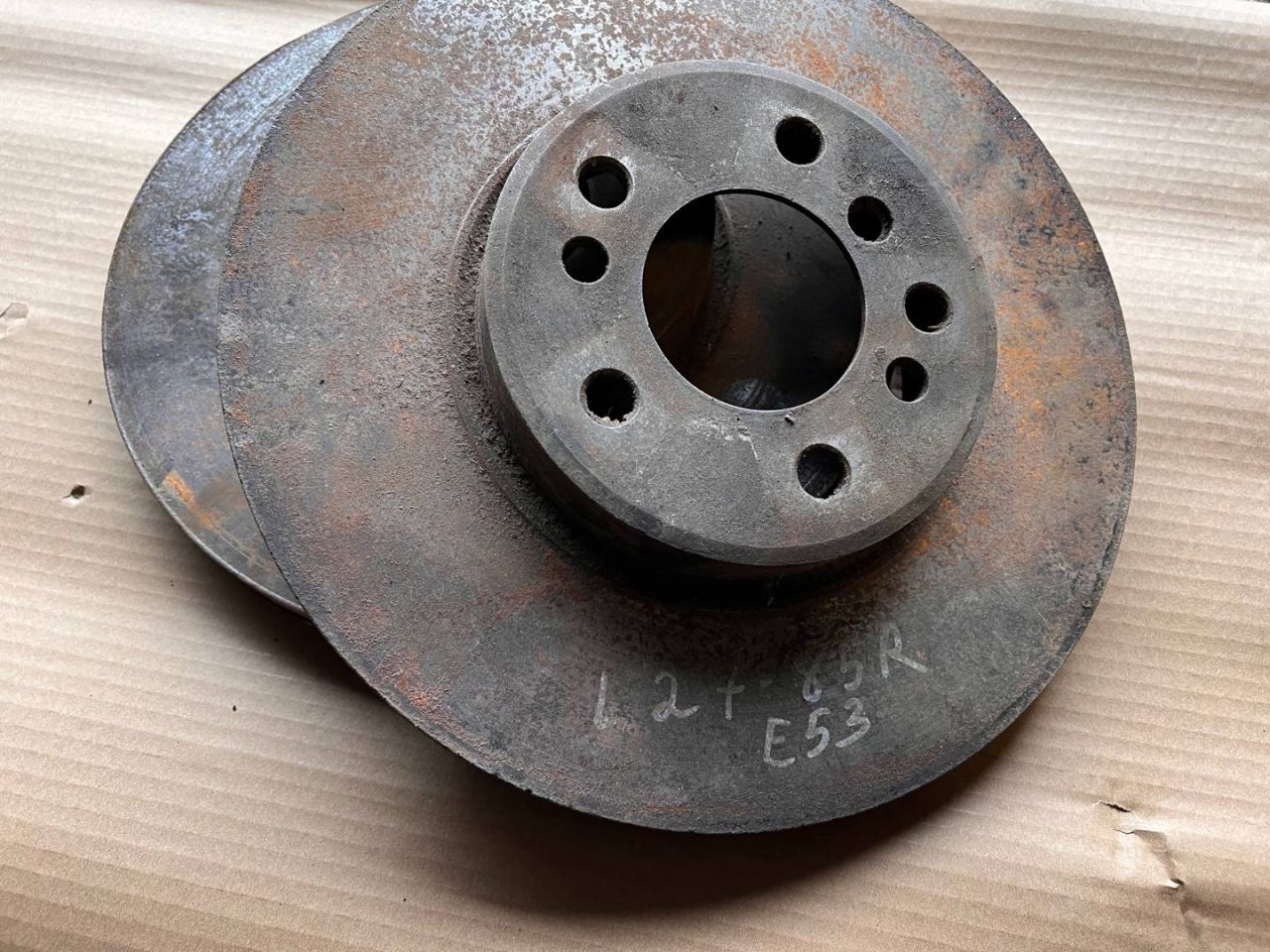 диск тормозной передний BMW X5 E53 2000, 4.4 л., бензин, АКПП, внедорожник 5 дв. - фото №1