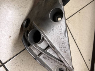 кронштейн двигателя BMW 2013, 2.0 л., N20 B20 A, бензин, 6781233