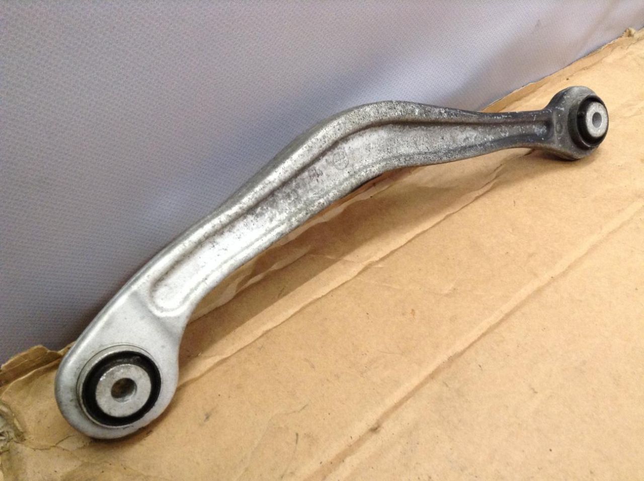 рычаг задний развальный Mercedes-Benz S-Класс W222/C217/A217 2015, 3.0 л., OM 642.861, дизель, АКПП, седан, 2213520005 - фото №1