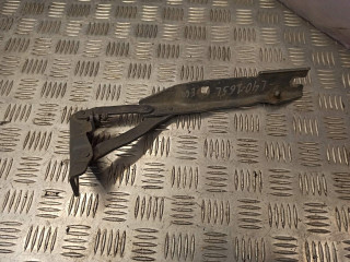 петля капота левая BMW 5 серия E60/E61 2006, 3.0 л., дизель, АКПП, серый, седан, 7008727