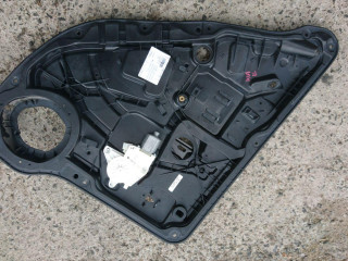 стеклоподъемник задний левый Mercedes-Benz GL-Класс X166 2013, 3.0 л., OM 642.826, дизель, АКПП, коричневый, внедорожник 5 дв., A1669060501