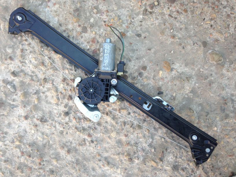 стеклоподъемник задний правый BMW X5 E53 2003, 4.6 л., бензин, АКПП, внедорожник 5 дв., 8362064, 67628362064 - фото №1