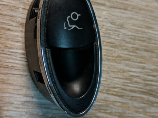 кнопка открытия багажника Mercedes-Benz E-Класс W211/S211 2005, 2.1 л., дизель, АКПП, седан, 2118211151, A2118211151