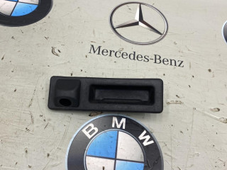 кнопка открытия багажника BMW 2 серия Active Tourer F45 2015, 2.0 л., бензин, 7345700