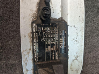 лючок топливного бака Mercedes-Benz C-Класс W204/S204 2008, 2.1 л., дизель, МКПП, серебро, седан, 2046300067, A2046300067