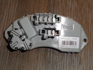 сопротивление печки BMW X5 E70 [рестайлинг] 2011, 3.0 л., N57 D30 B, дизель, АКПП, внедорожник 5 дв., 64119222072, T1015486A-A