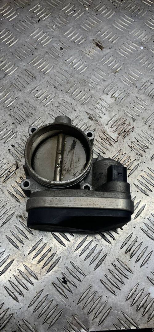 заслонка дроссельная BMW 3 серия E90/E91/E92/E93 2007, 3.0 л., N52 B30 AF, бензин, 7516946 - фото №1