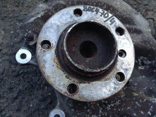 ступица передняя правая BMW 7 серия E65/E66/E67 [рестайлинг] 2007, 3.0 л., дизель, АКПП, седан