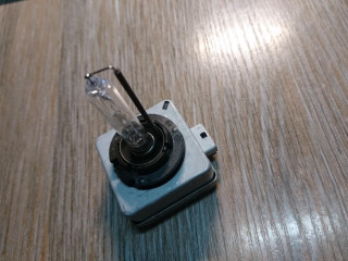 лампочка ксенон BMW 7 серия E65/E66/E67 [рестайлинг] 2007, 3.0 л., дизель, АКПП, черный, седан, 66145