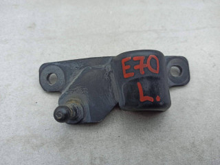 крепление амортизатора BMW X5 E70 [рестайлинг] 2011, 7211235