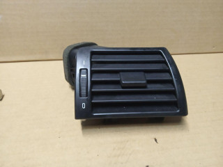дефлектор обдува салона BMW 3 серия E46 2003, 2.0 л., дизель, АКПП, универсал, 8361898