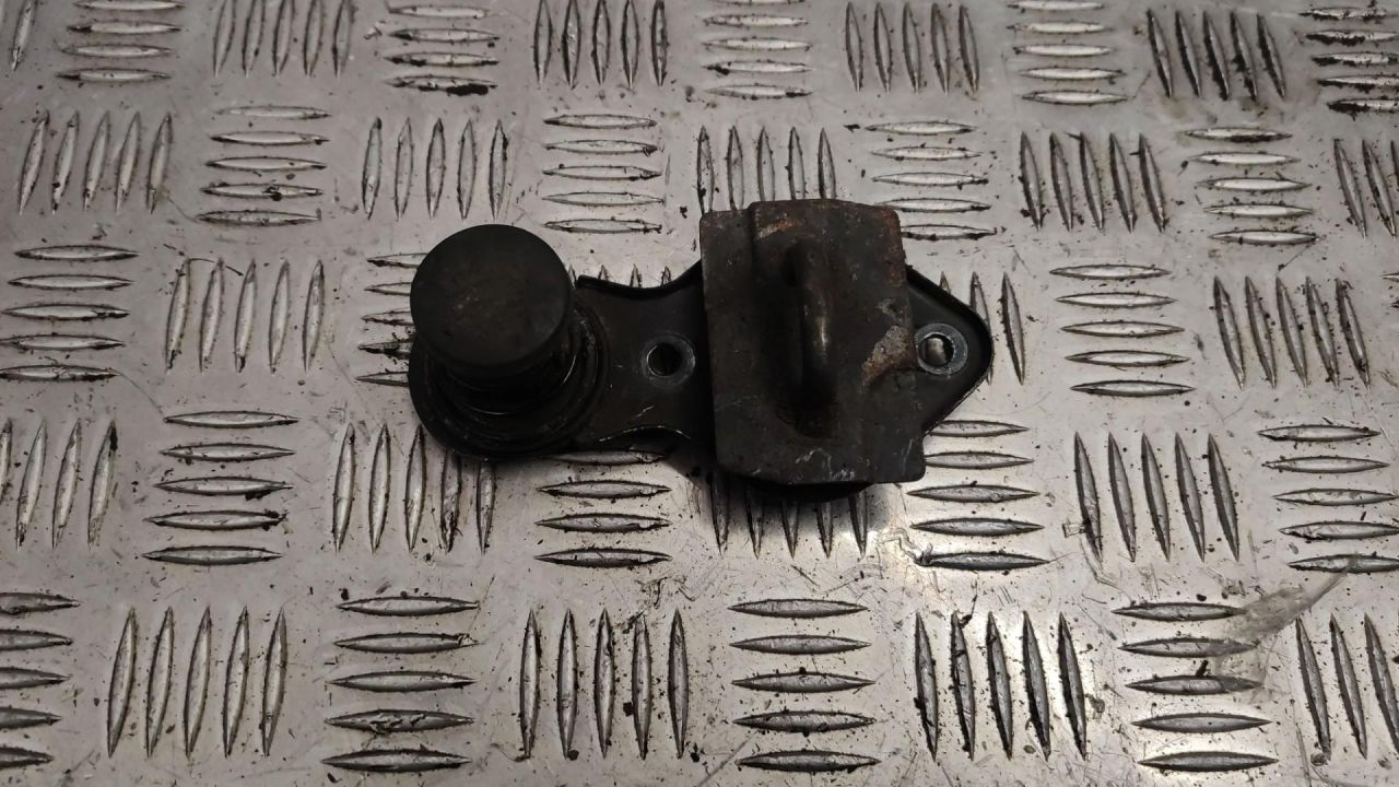 замок капота Mercedes-Benz M-Класс W164 2007, 3.0 л., OM 642.940, дизель, 2038800460 - фото №1