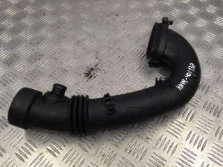 патрубок воздушного фильтра BMW 5 серия E60/E61 2006, 3.0 л., дизель, АКПП, седан, 7795026