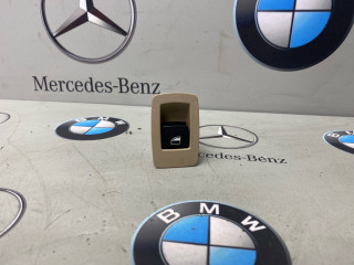 кнопка стеклоподъемника двери BMW X3 F25 2012, 3.0 л., N52 B30 A, бензин, 9234704