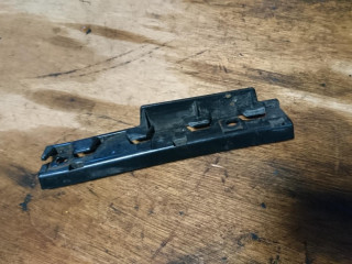 крепление крыла переднего левого BMW 5 серия E60/E61 [рестайлинг] 2008, 2.0 л., N47 D20 A, дизель, АКПП, универсал, 51717066227