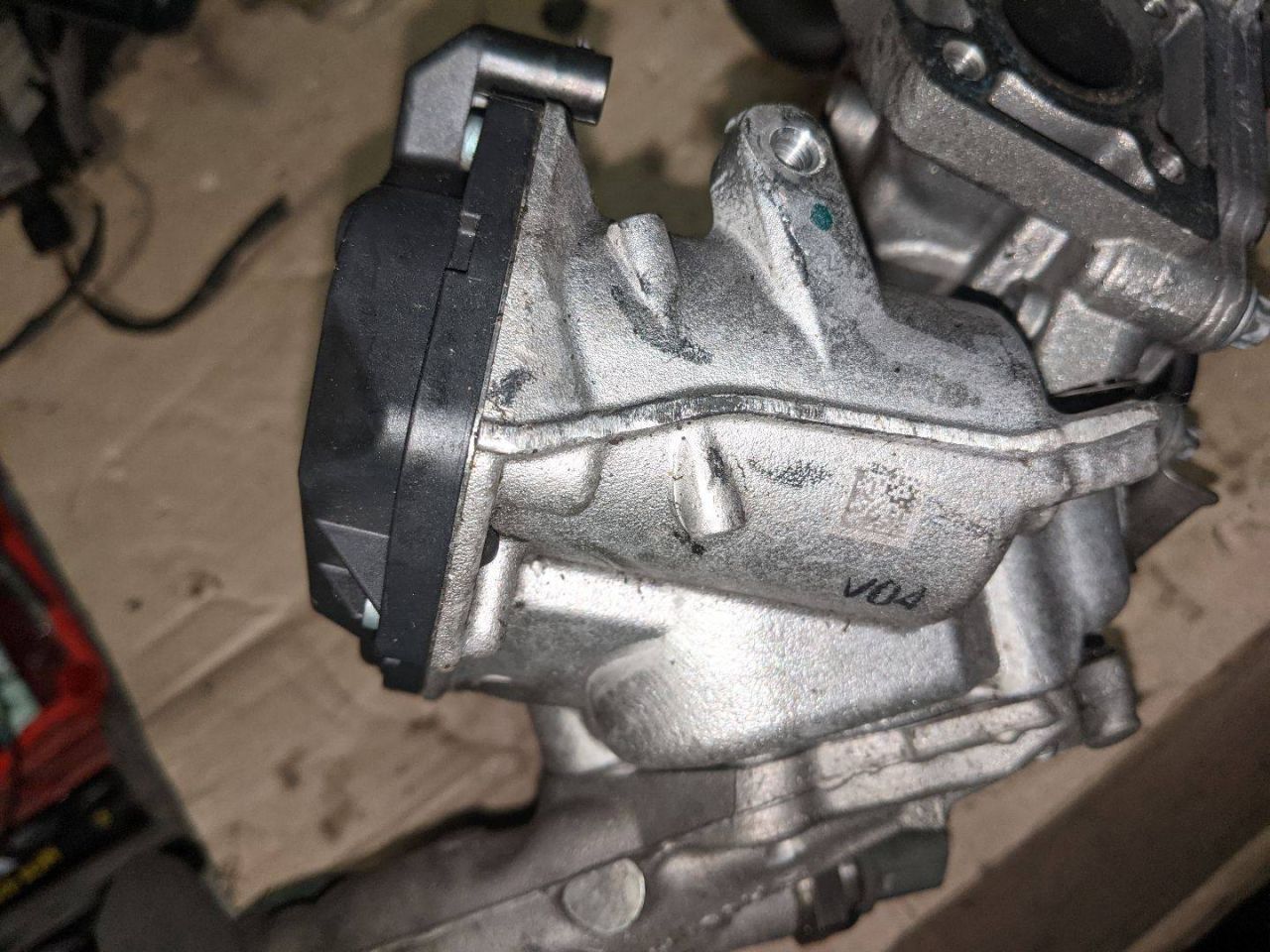 клапан EGR Mercedes-Benz E-Класс W212/S212/C207/A207 2010, 2.2 л., дизель, АКПП, седан, задний привод, правый руль, A6511400160, A2C53362275 - фото №1