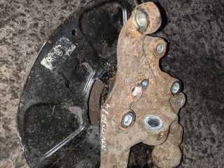 кулак поворотный правый Mercedes-Benz E-Класс W212/S212/C207/A207 2010, 2.2 л., дизель, АКПП, седан, задний привод, правый руль