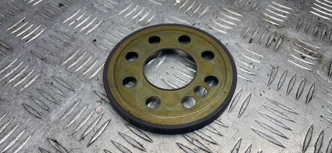 Кольцо импульсное коленвала Mercedes-Benz C-Класс W205/S205/C205 2016, 2.0 л., M 274.920, бензин, задний привод, A2700320347 - фото №1