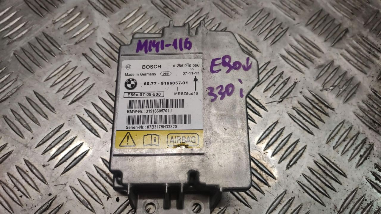 блок AirBag BMW 3 серия E90/E91/E92/E93 2007, 3.0 л., N53 B30 A, бензин, МКПП, мокрый асфальт, седан, 9166057 - фото №1
