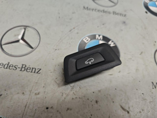 кнопка ручного тормоза (ручника) BMW 2024, 3.0 л., бензин, 475, 6821911