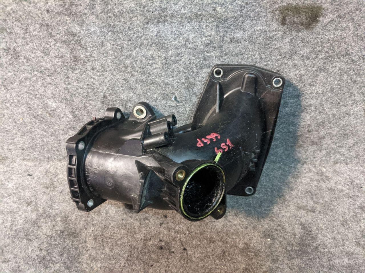 гофра инжектора Mercedes-Benz E-Класс W212/S212/C207/A207 2012, 2.1 л., OM 651.924, дизель, АКПП, темно-серый, седан, 6510900028, A6510900028 - фото №1