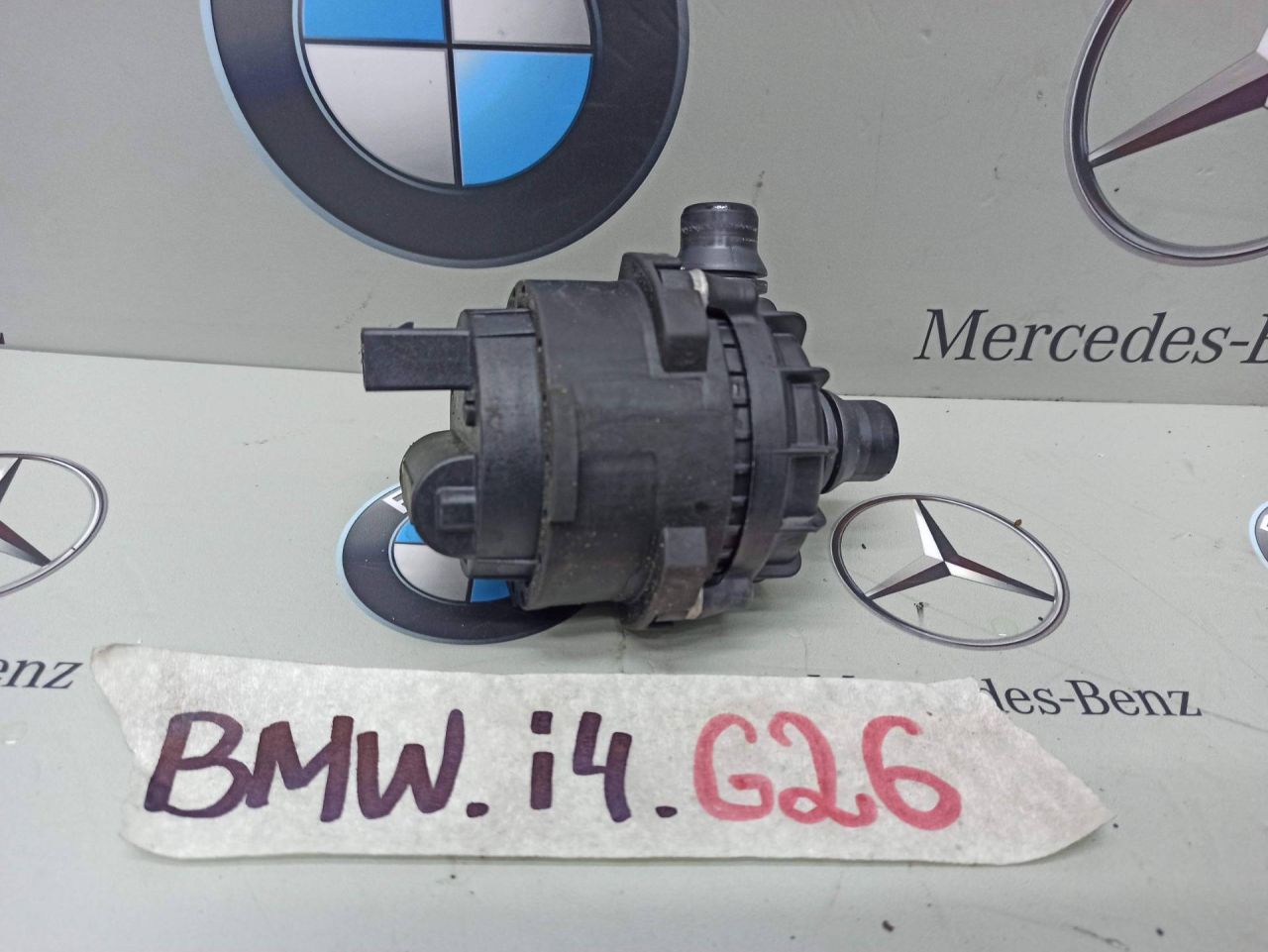 насос антифриза дополнительный BMW i4 G26 2022, электро, АКПП, 9455030 - фото №1