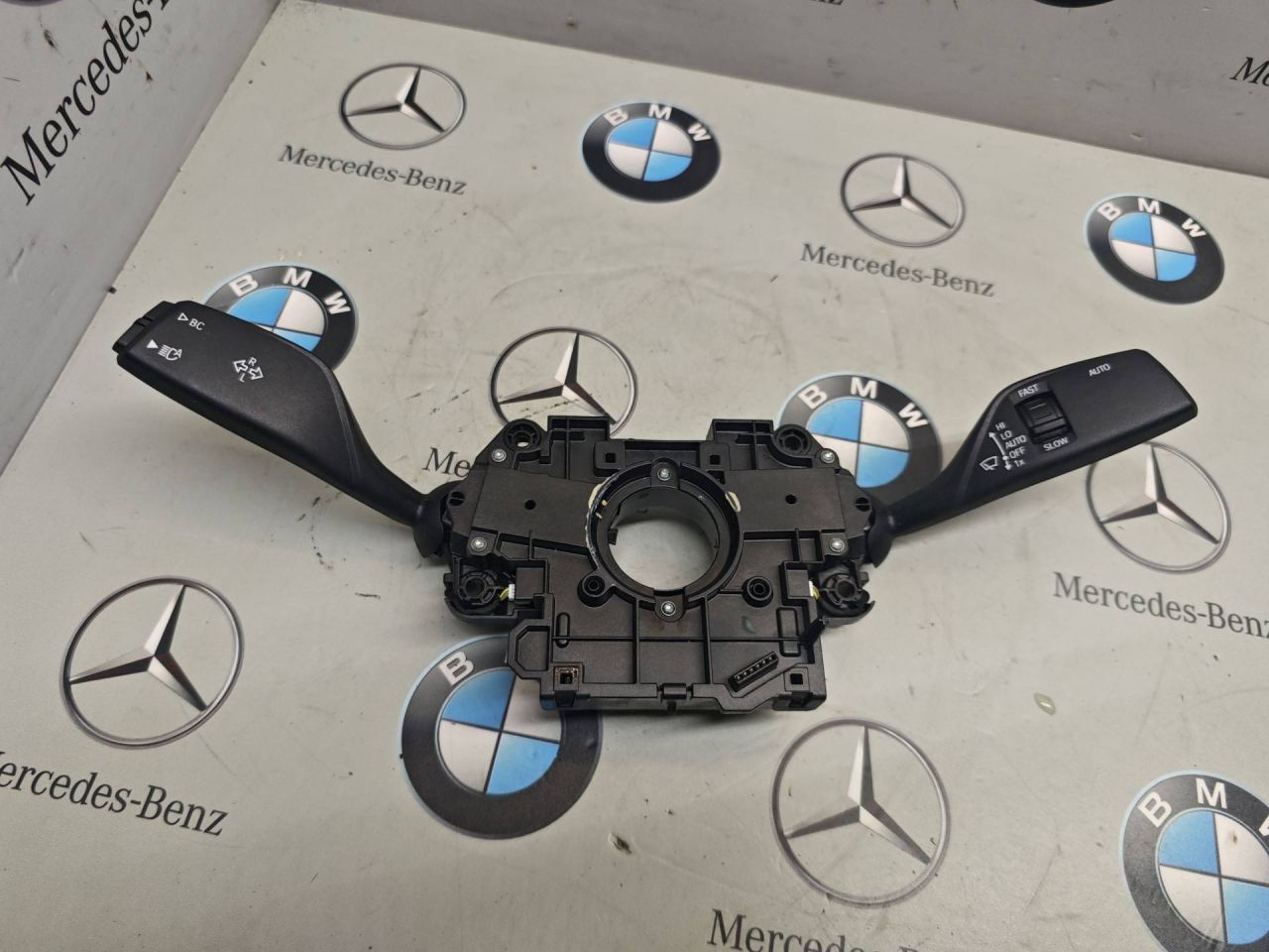 переключатель подрулевой (стрекоза) BMW 6 GT G32 2019, 3.0 л., B58B30, бензин, 7944086 - фото №1