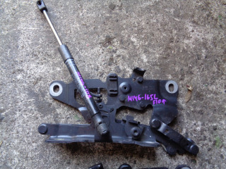 петля капота левая BMW 2014, 2.0 л., N47 D20 C, дизель, АКПП, серая, седан, 7249887