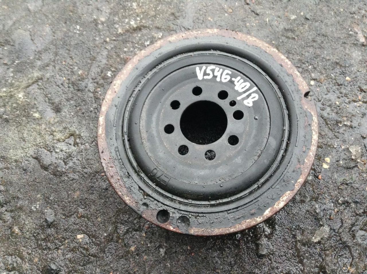 шкив коленвала BMW X5 E70 2008, 4.8 л., N62 B48 B, бензин, АКПП, черный, внедорожник 5 дв. - фото №1