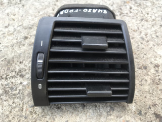 дефлектор обдува салона BMW X5 E53 [рестайлинг] 2005, 3.0 л., дизель, АКПП, sterlinggrau metallic, внедорожник 5 дв., 8402216