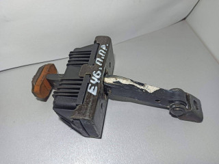 ограничитель открывания двери BMW 3 серия E46 2001, седан, 8265545