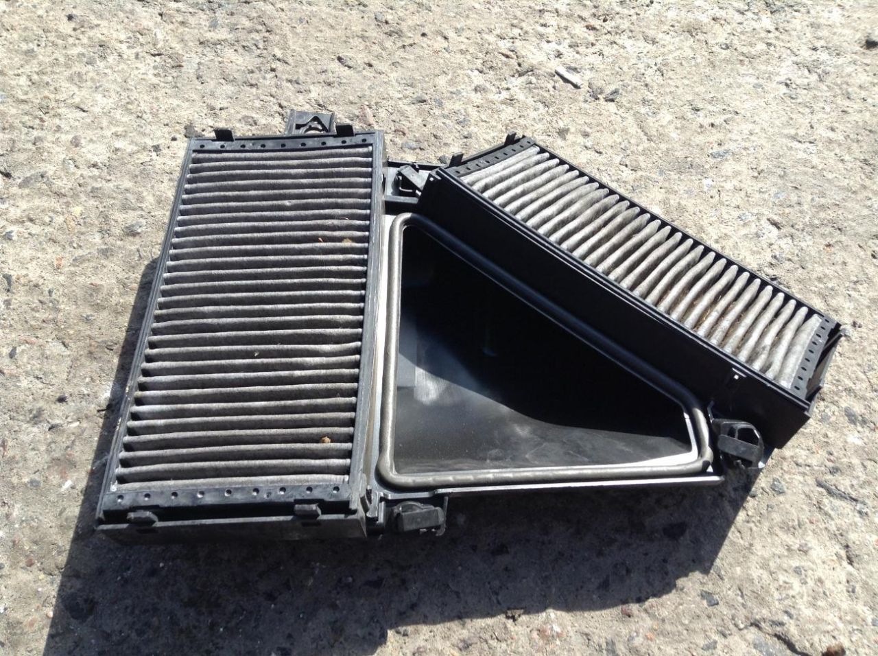 корпус салонного фильтра BMW X5 E70 2007, 3.0 л., N52 B30 A, бензин, АКПП, внедорожник 5 дв., 6945575 - фото №1