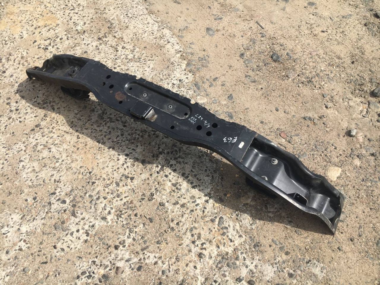 усилитель бампера заднего BMW 6 серия E63/E64 2004, 7008835 - фото №1