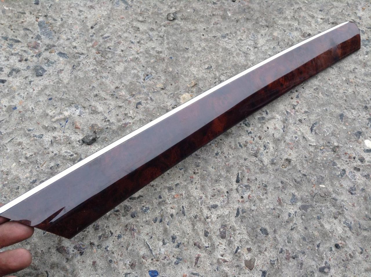 накладка двери (крышки) багажника Mercedes-Benz M-Класс W164 2006, 3.0 л., OM 642.940, дизель, АКПП, внедорожник 5 дв., A1647301522 - фото №1