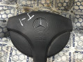 подушка безопасности водителя Mercedes-Benz A-Класс W168 2000, 1.6 л., M 166.960, бензин, АКПП, хетчбэк 5 дв., A1684600198 - фото №4