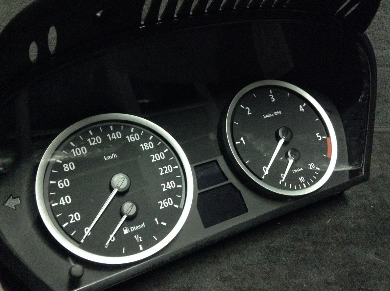 щиток приборов (приборная панель) BMW 5 серия E60/E61 2005, 2.5 л., дизель, АКПП, универсал - фото №1