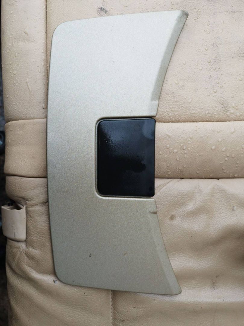 декоративная крышка двигателя BMW X5 M E70 2010, 4.4 л., S63 B44 A, бензин, правый руль, 7589647 - фото №1