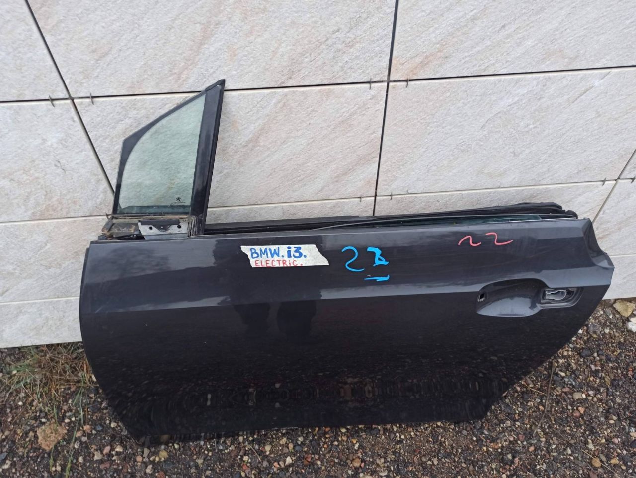 дверь передняя левая BMW i3 L01 2015 - фото №1