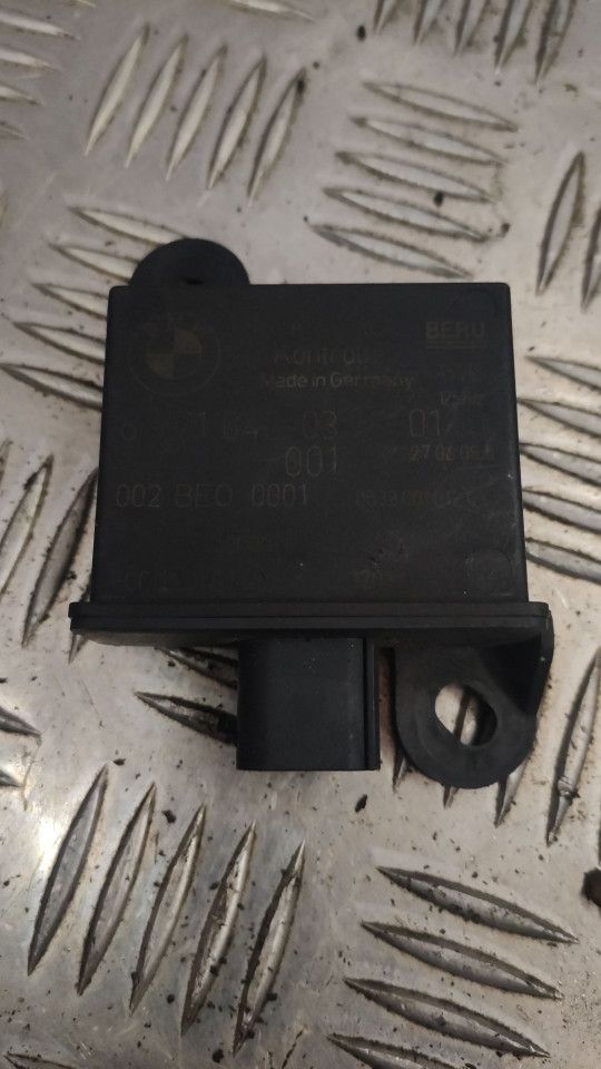 датчик давления в шине BMW X5 E70 2008, 4.8 л., N62 B48 B, бензин, АКПП, черный, внедорожник 5 дв., 6771042 - фото №1